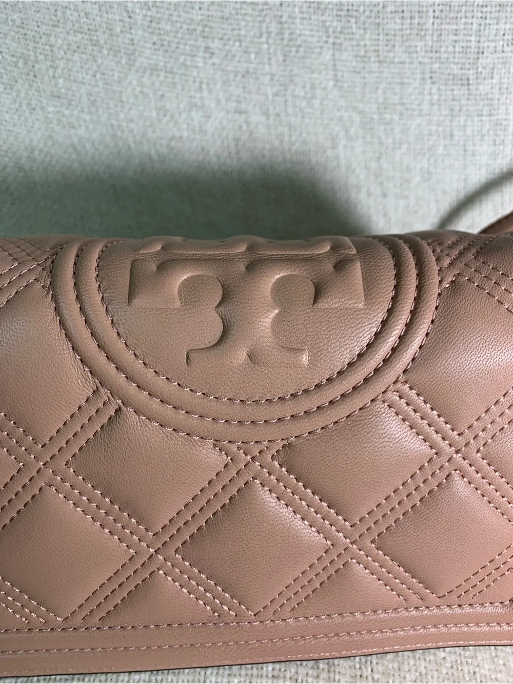 Tory Burch Fleming Pink Moon Quilted Leather Chain Wallet Crossbody Bag
